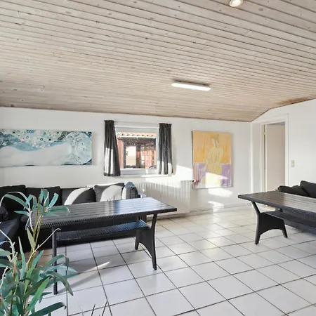Gorgeous In With Kitchen Feriehus Otterup