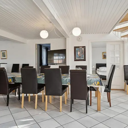 Gorgeous In With Kitchen Holiday home Otterup