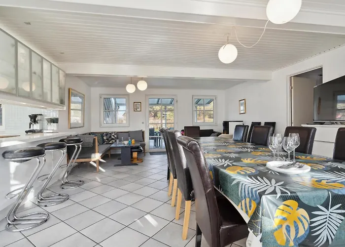 Gorgeous In With Kitchen *